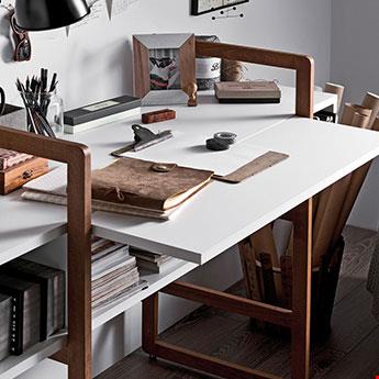 VOX desks & office furniture